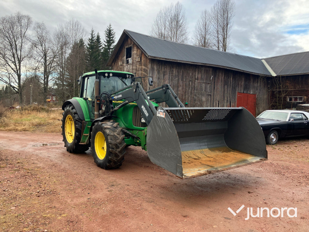 John Deere 6620 med lastare och frontlyft