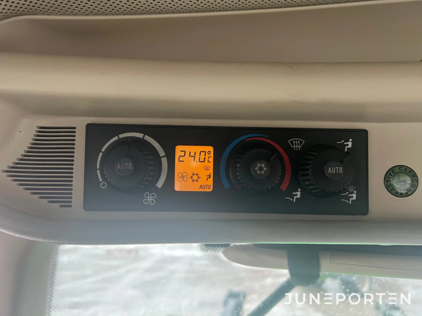 John Deere 6820 med lastare