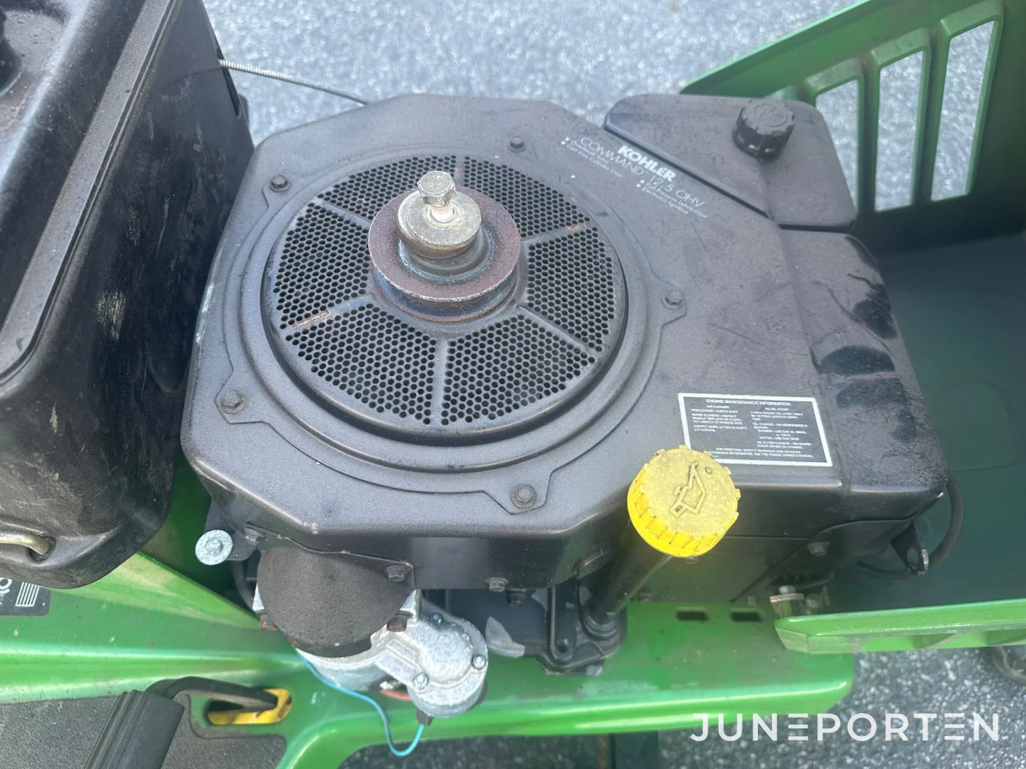 Åkgräsklippare John Deere STX 38