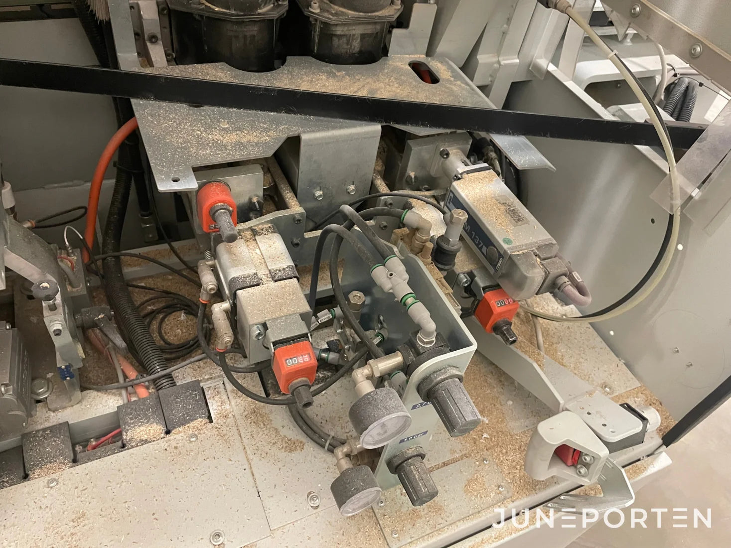 Kantlistmaskin Biesse