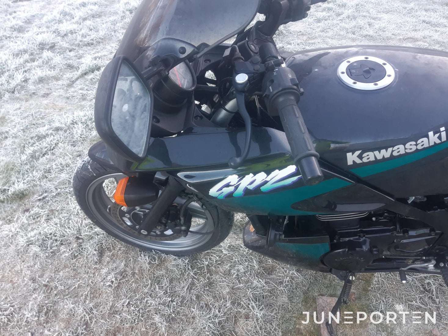 Kawasaki GPZ 500 S