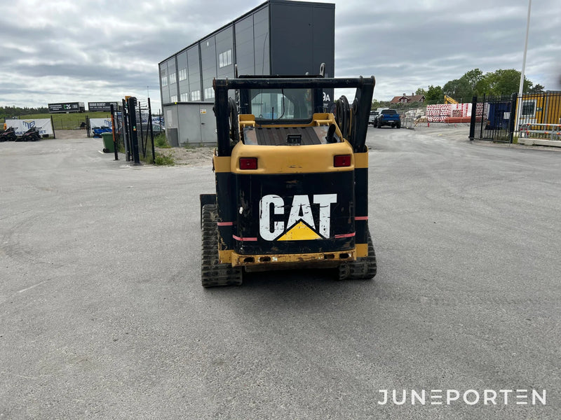 Kompaktlastare CAT 257B