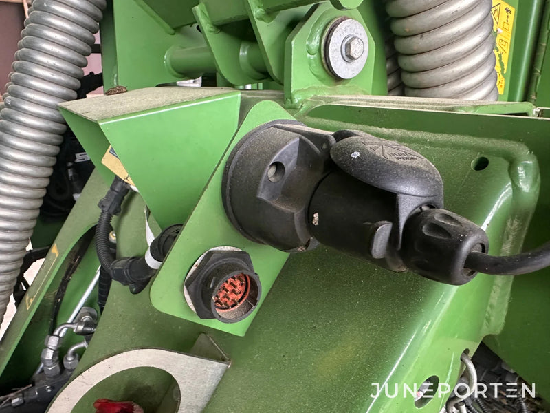 Slåtterkross Krone EasyCut B870 CV Collect