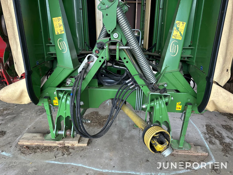 Slåtterkross Krone EasyCut B870 CV Collect