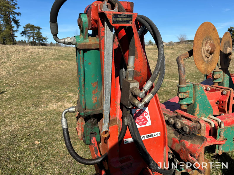 3-skärig plog Kverneland