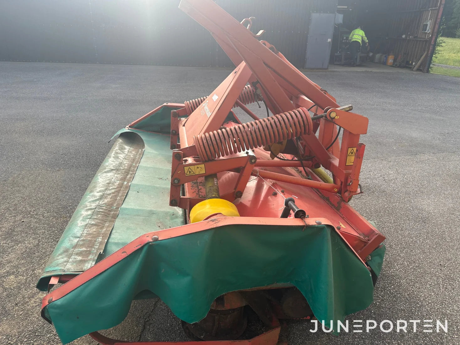 Frontslåtterkross Kverneland Taarup 327 F