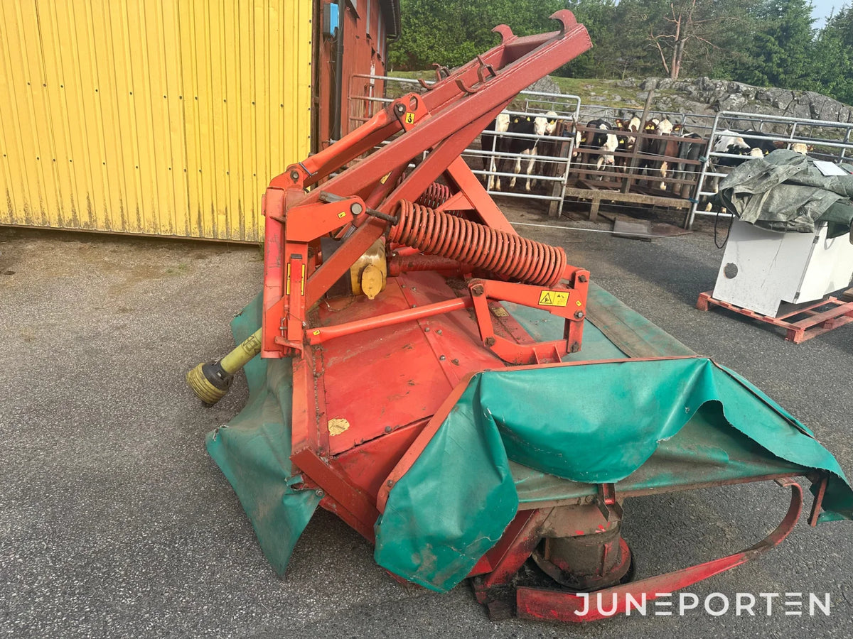 Frontslåtterkross Kverneland Taarup 327 F