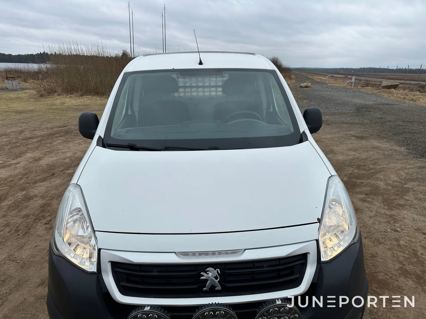Lätt lastbil Peugot Partner