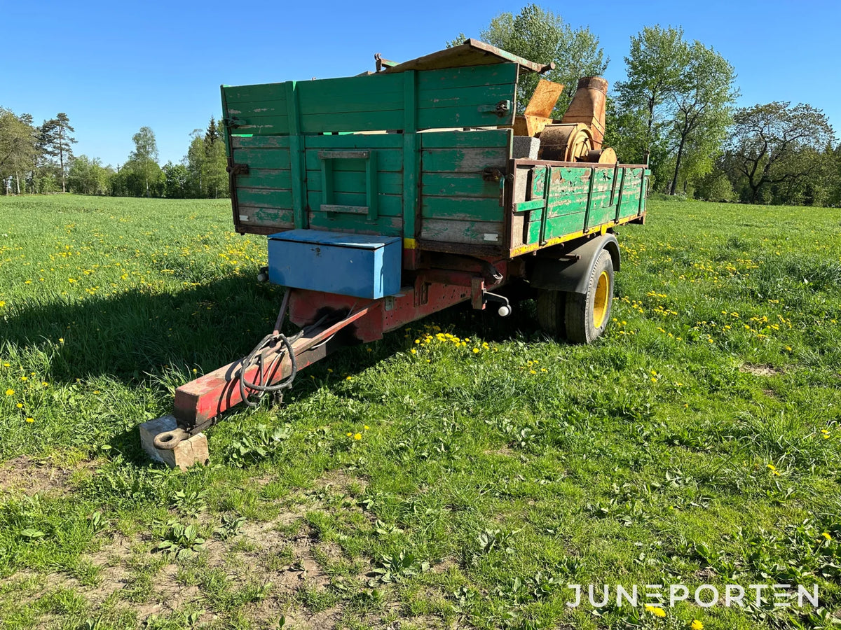 Lastbilsvagn Volvo för traktor