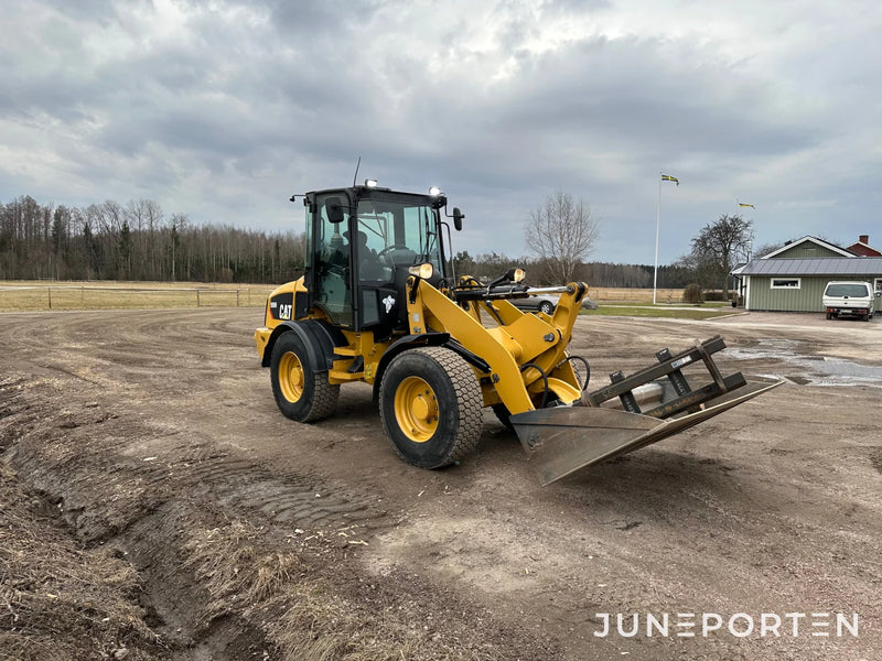 Lastmaskin Caterpillar 908H