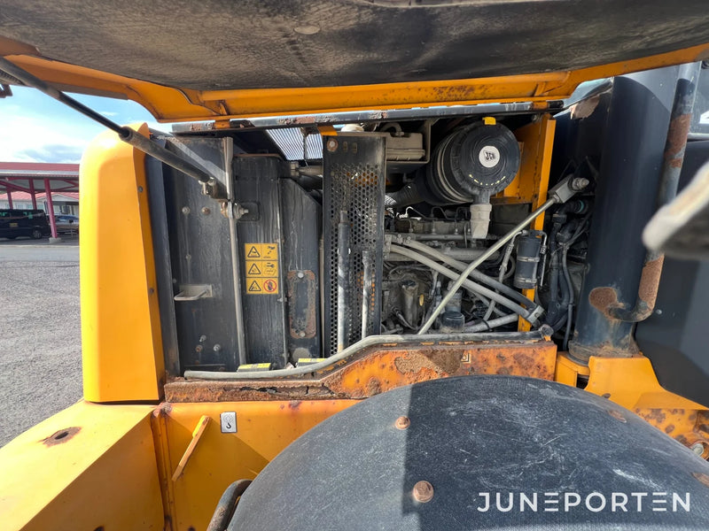 Lastmaskin JCB 412K