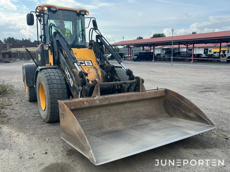 Lastmaskin JCB 412K