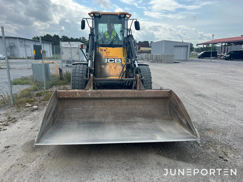 Lastmaskin JCB 412K