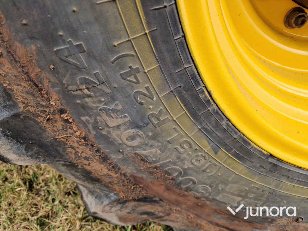 Lastmaskin JCB 412S