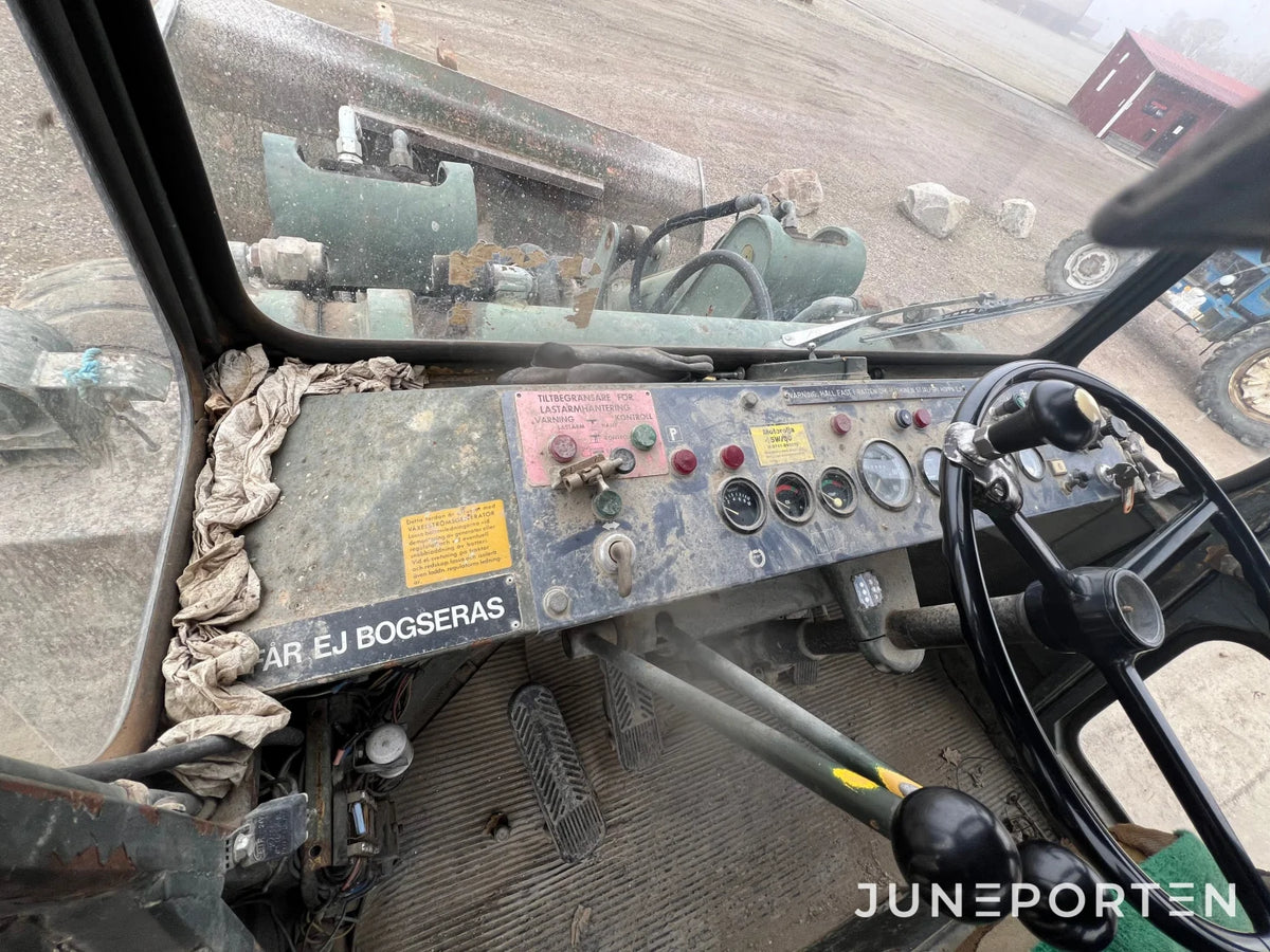 Lastmaskin Volvo BM LM 1641