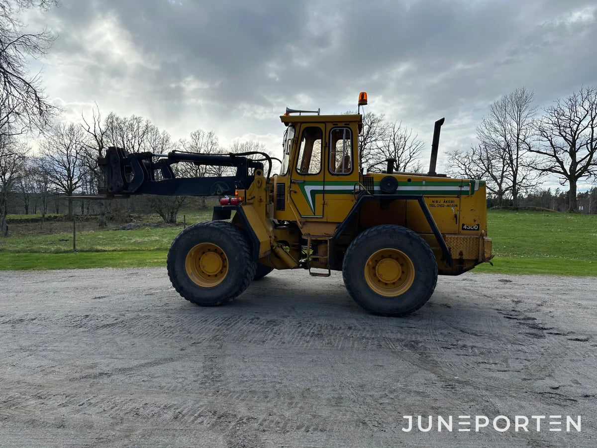 Lastmaskin Volvo BM 4300