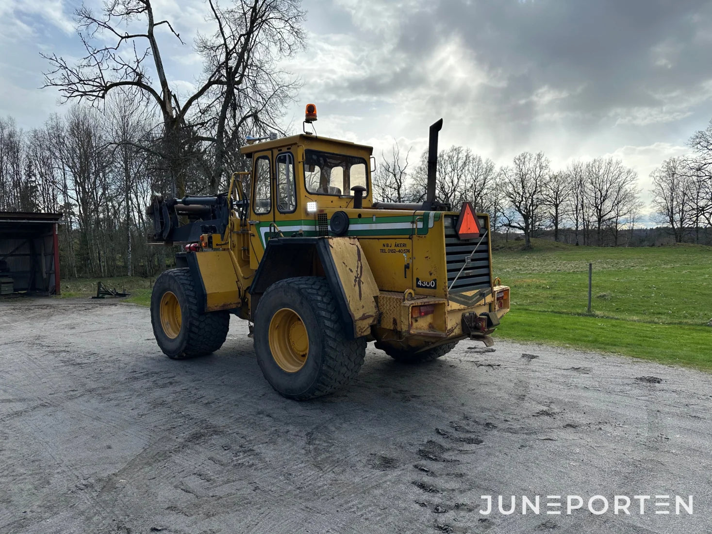 Lastmaskin Volvo BM 4300
