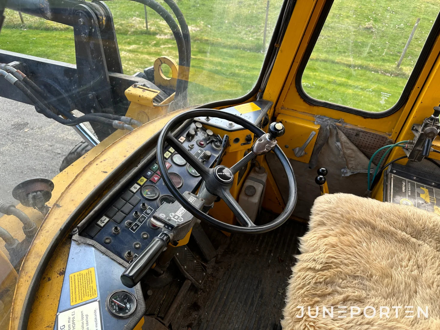 Lastmaskin Volvo BM 4300