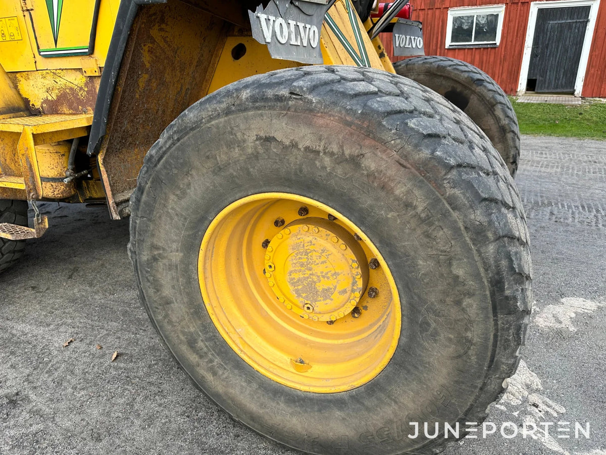 Lastmaskin Volvo BM 4300