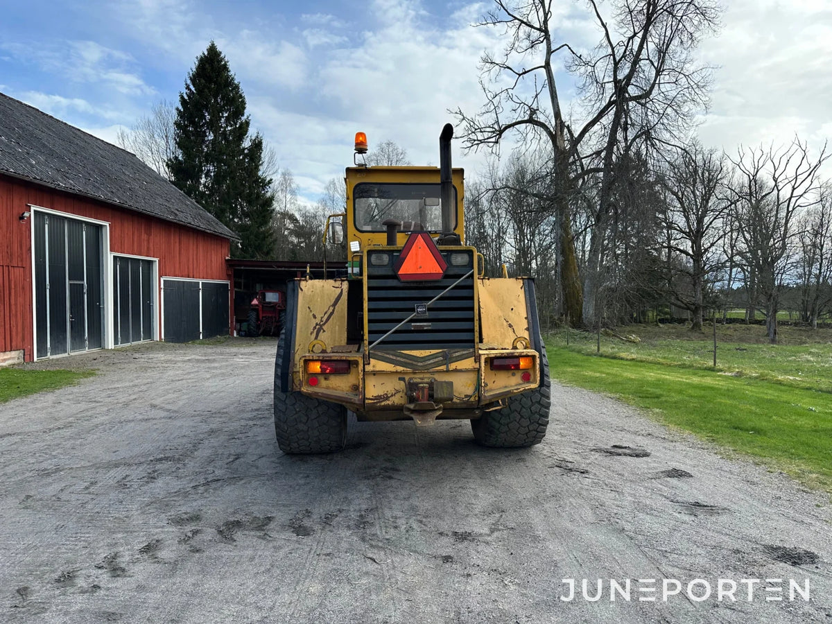 Lastmaskin Volvo BM 4300