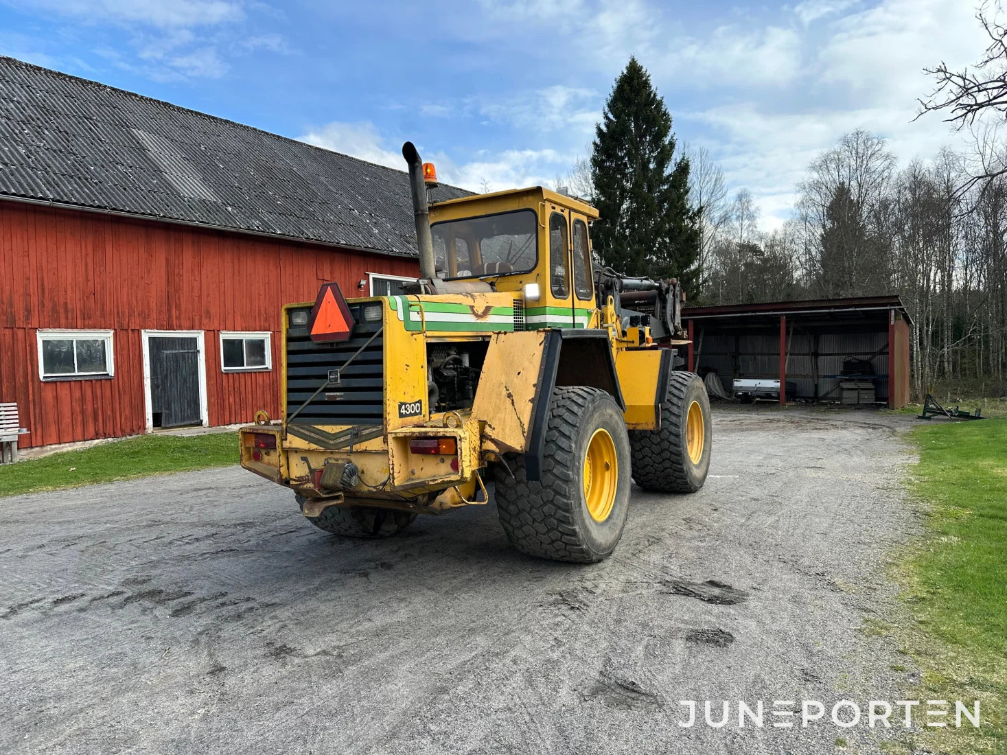 Lastmaskin Volvo BM 4300
