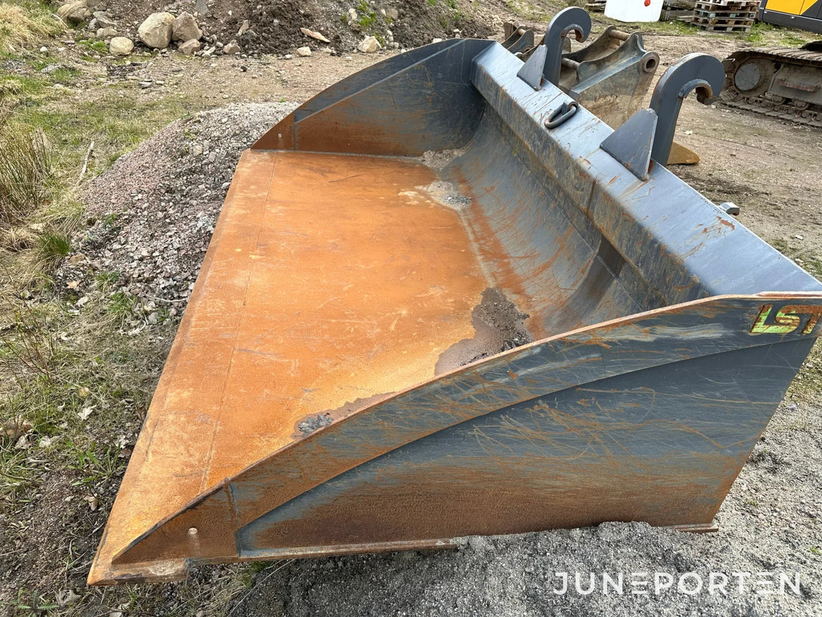 Lastmaskin Volvo BM 4300