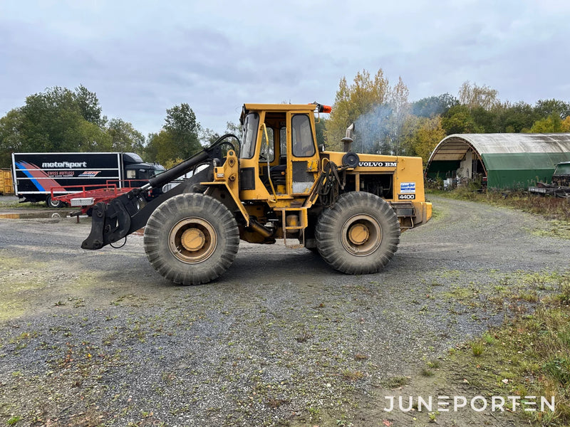 Lastmaskin Volvo BM 4400