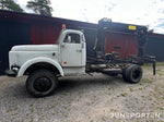 Terränglastbil Volvo L-48546-A med Hiab 177 kran