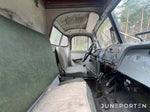Terränglastbil Volvo L-48546-A med Hiab 177 kran