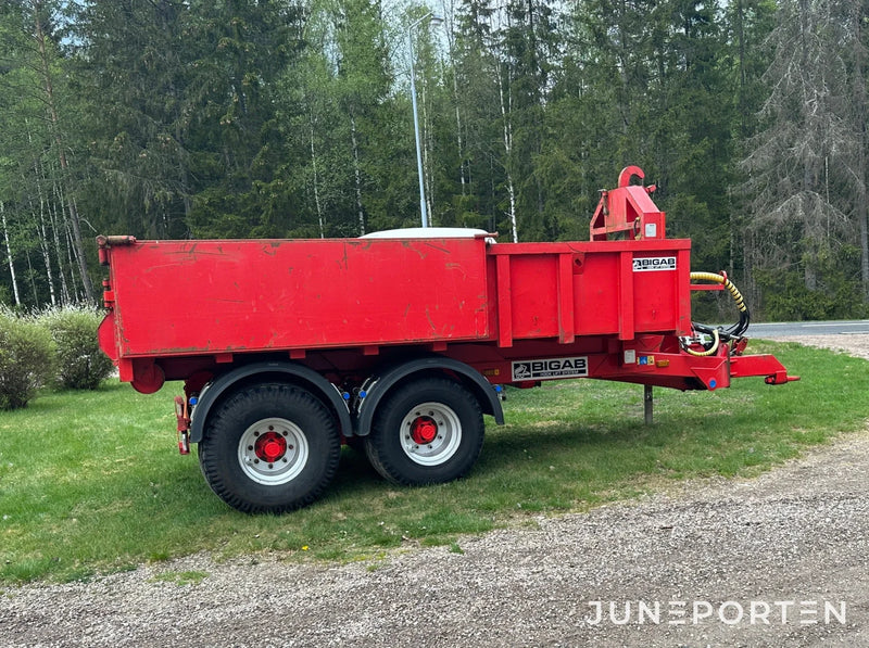 Lastväxlare Bigab 10-14 med flak