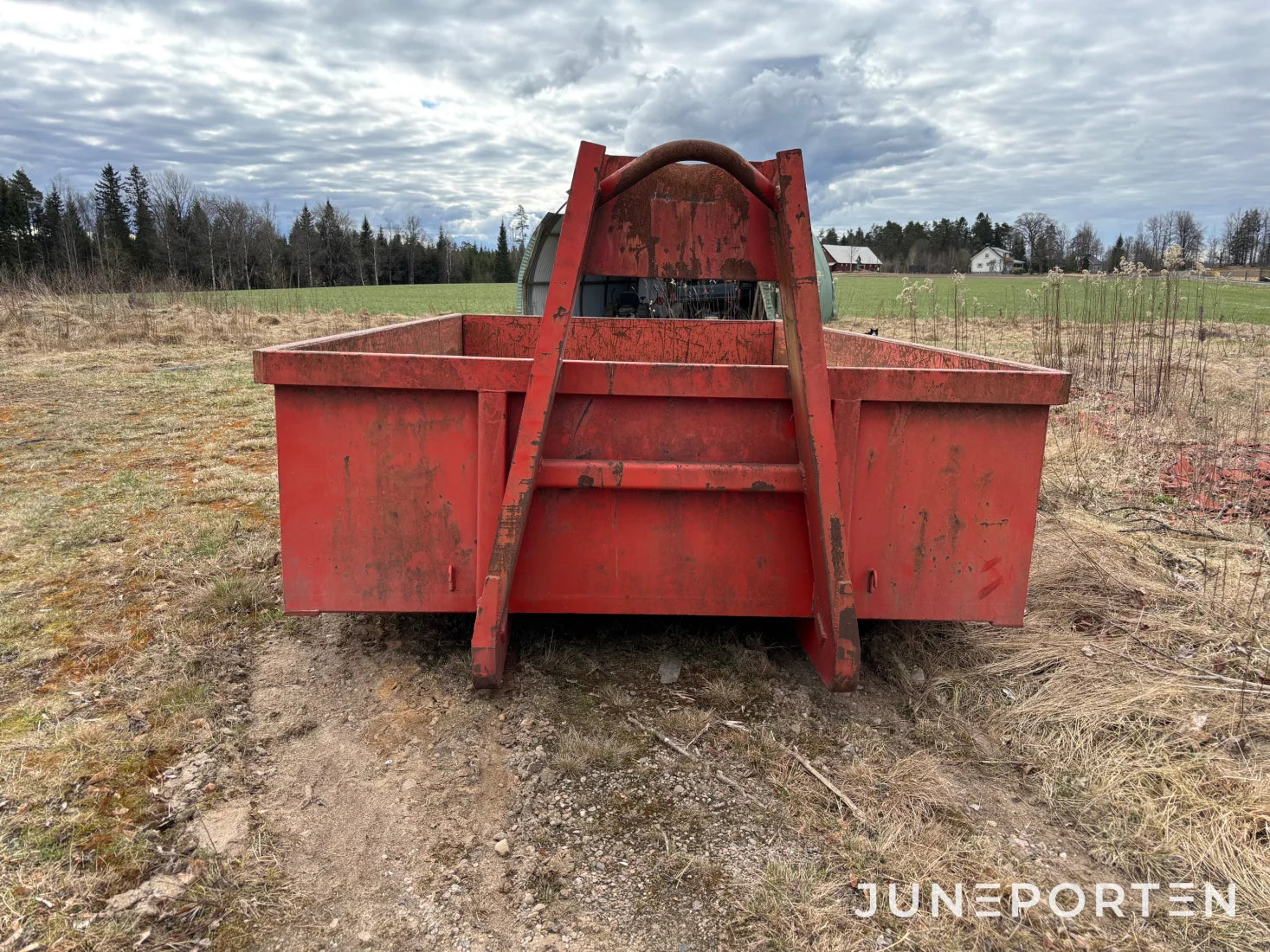 Lastväxlarvagn Bigab 12-15 grusflak
