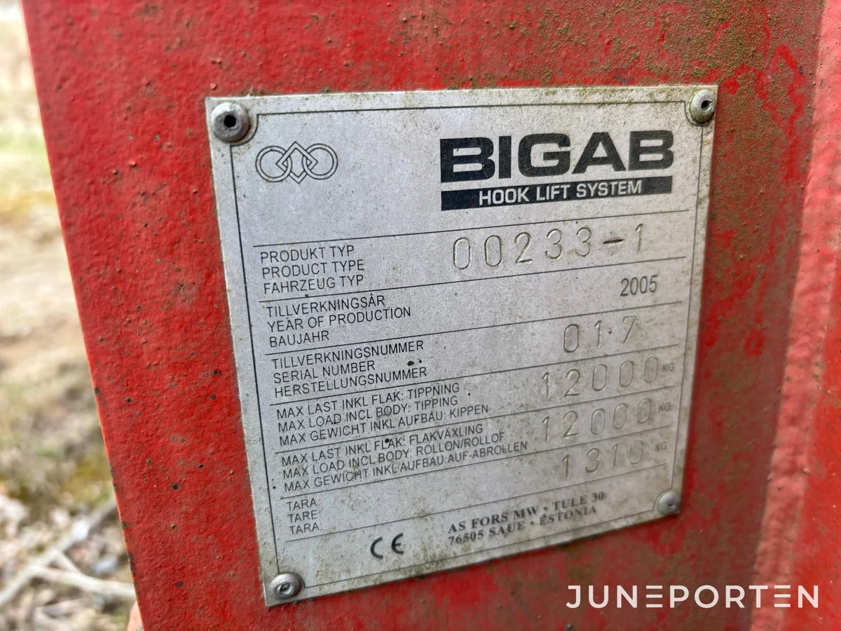 Lastväxlarvagn Bigab 12-15 grusflak
