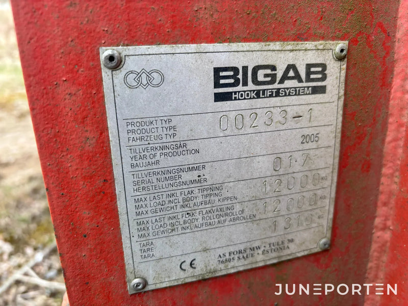 Lastväxlarvagn Bigab 12-15 grusflak