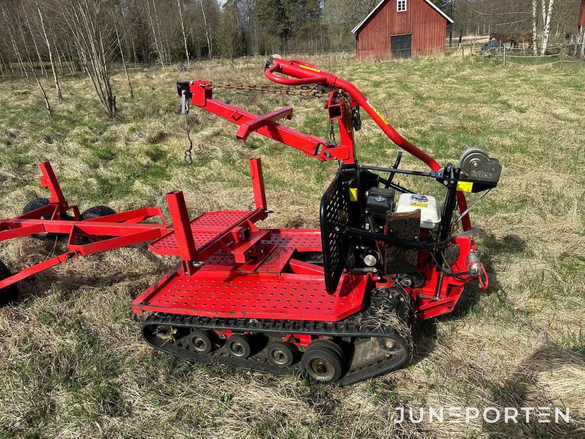 Järnhäst Lennartsfors IH 2055 PW