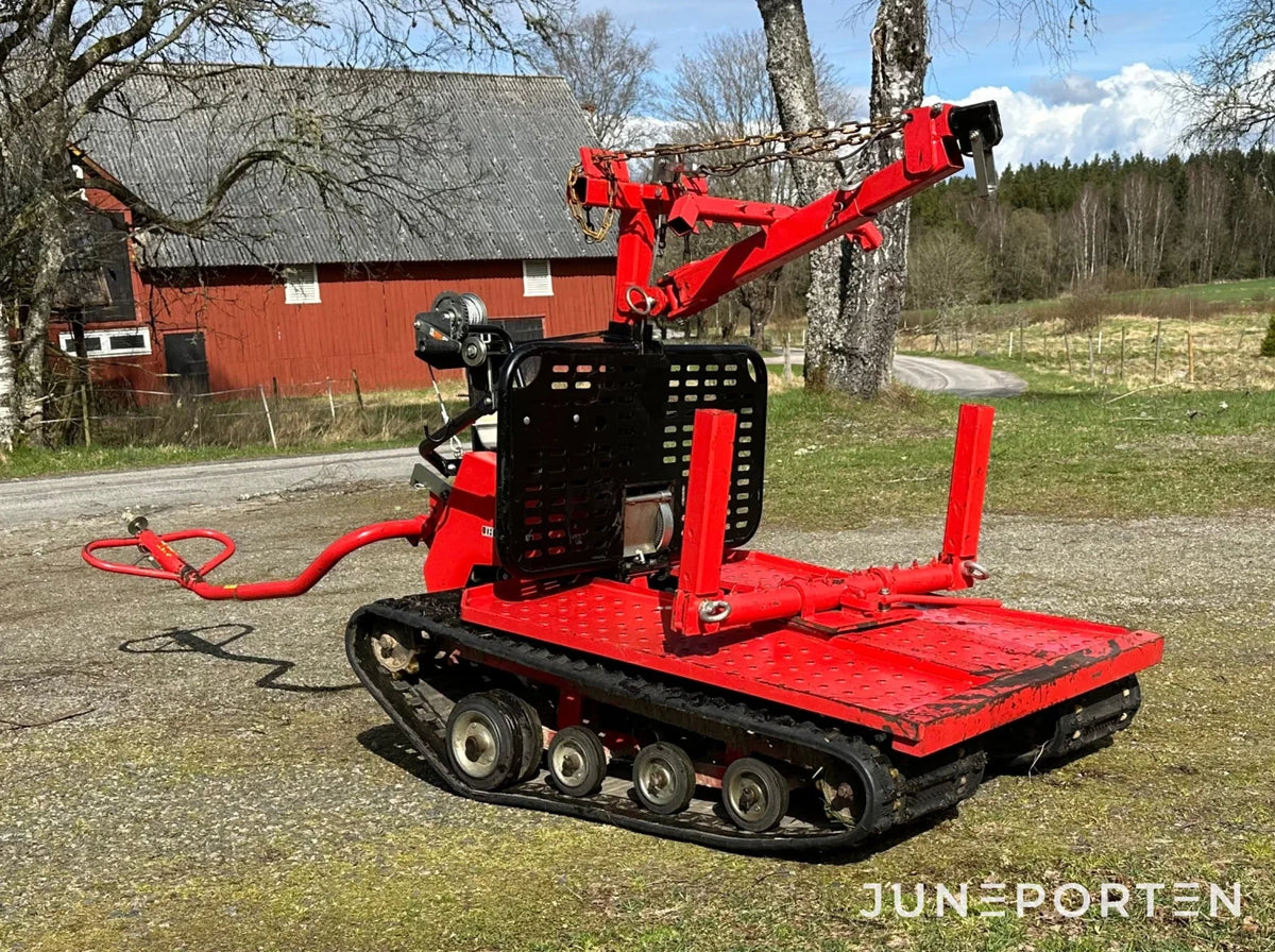 Järnhäst Lennartsfors IH 2055 PW