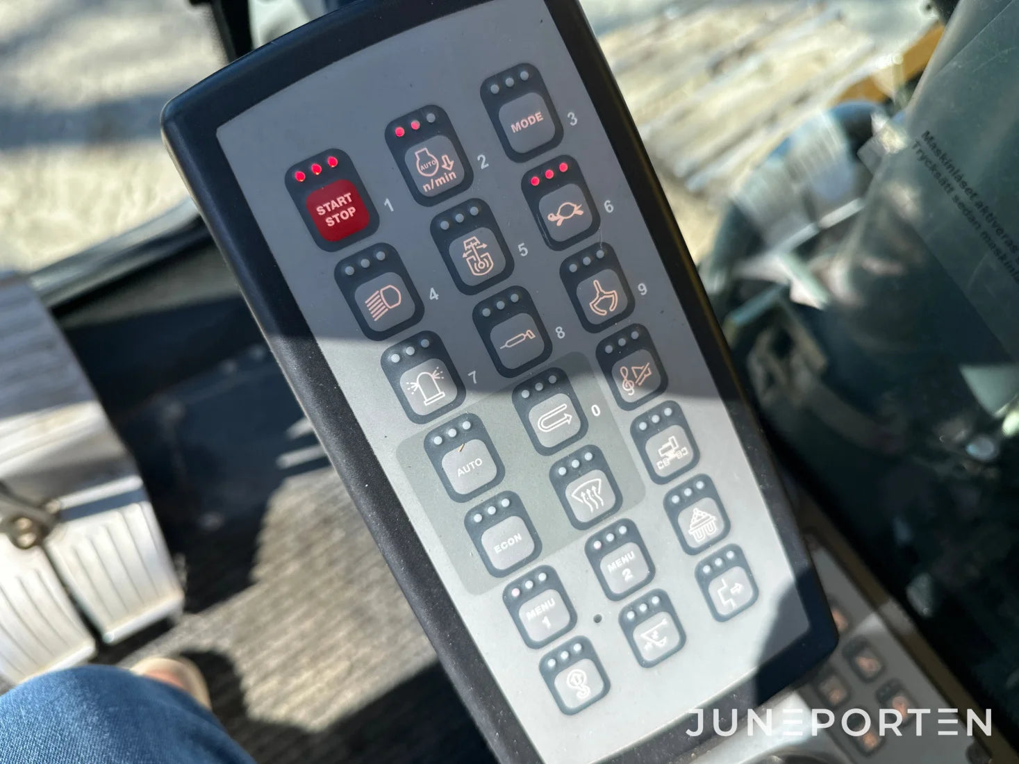 Grävmaskin Liebherr 914 Compact