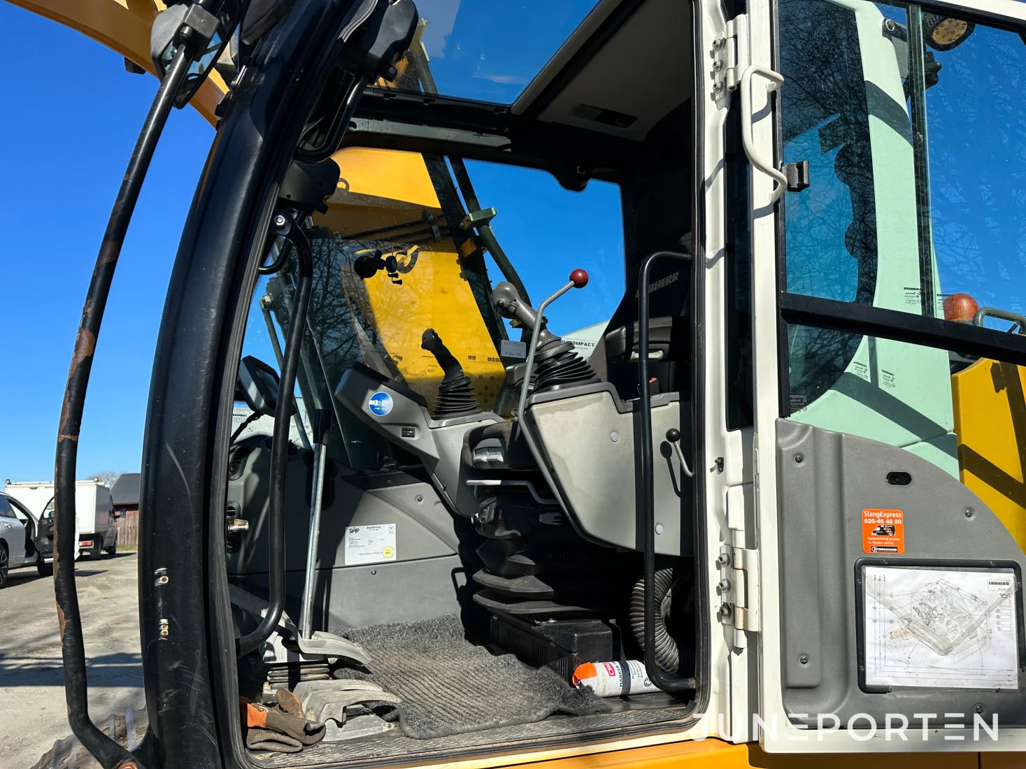 Grävmaskin Liebherr 914 Compact