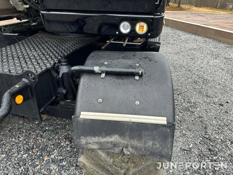 Hjulgrävare Liebherr 914 med vagn Randex XD 85