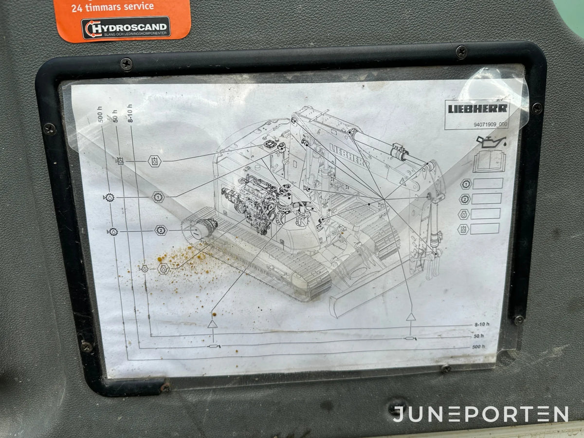 Bandgrävare Liebherr R914 Compact med tiltrotator