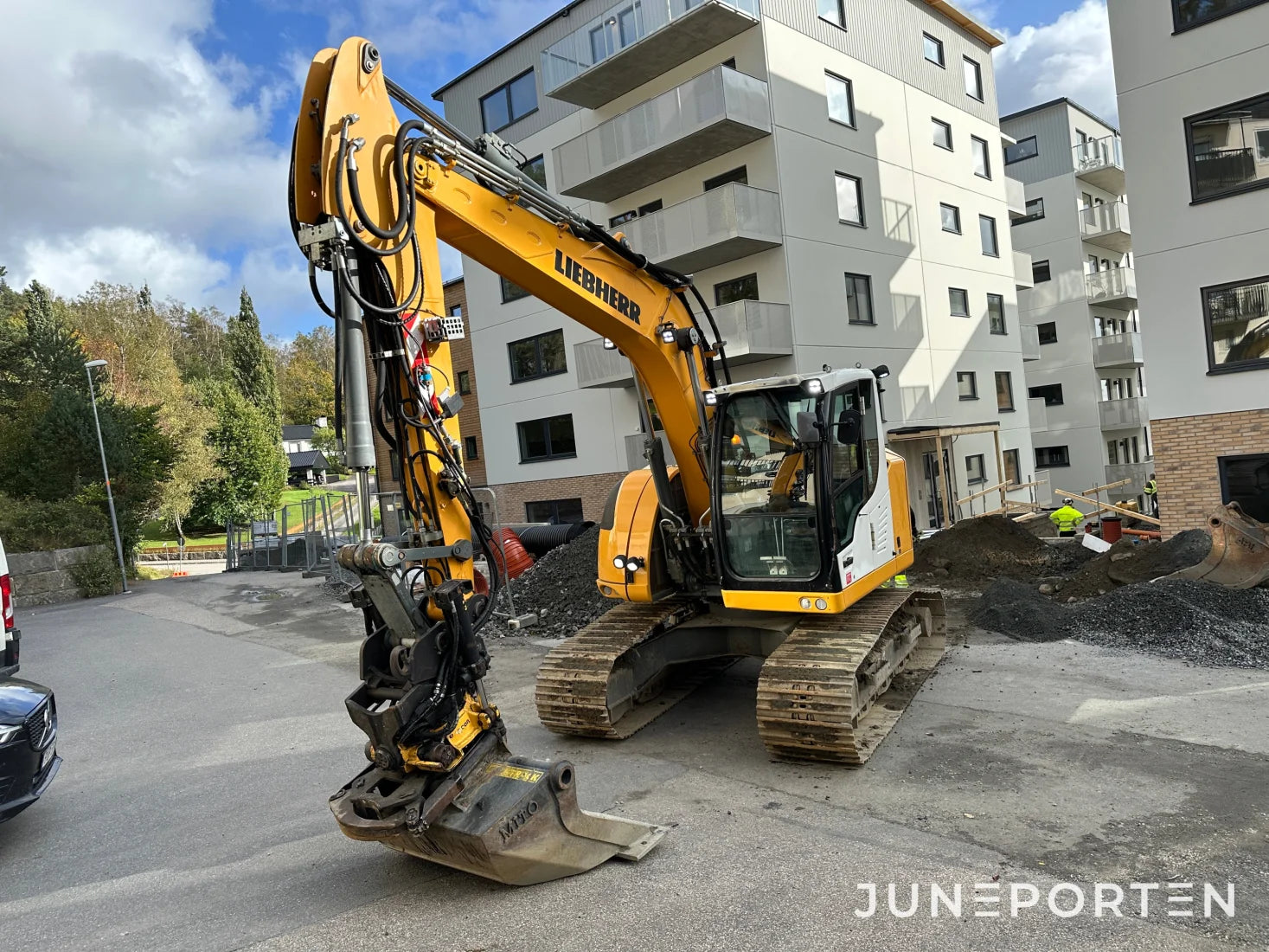 Bandgrävare Liebherr R914 Compact med tiltrotator