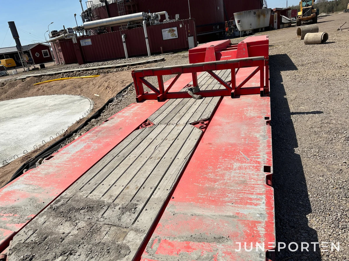 Maskintrailer Kässbohrer Lowbed