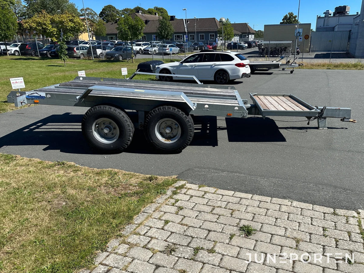 Maskintrailer 9 ton