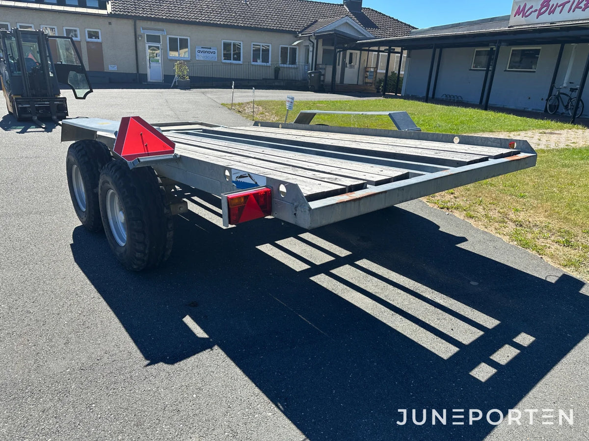 Maskintrailer 9 ton