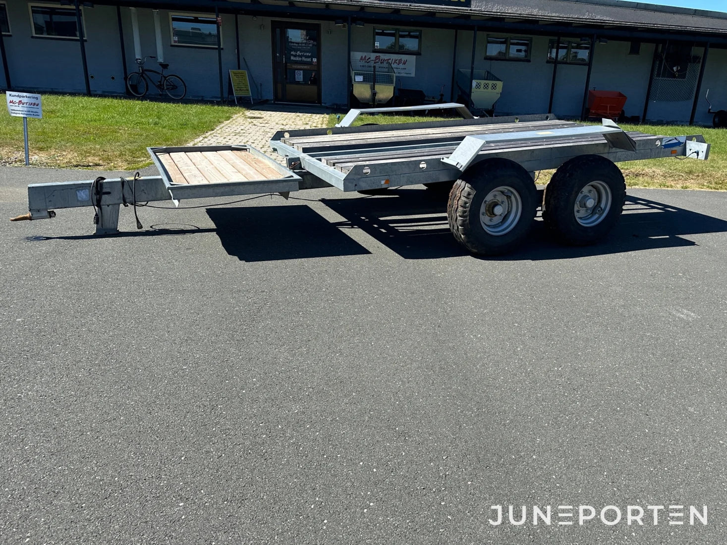 Maskintrailer 9 ton