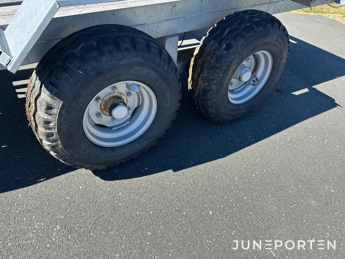Maskintrailer 9 ton