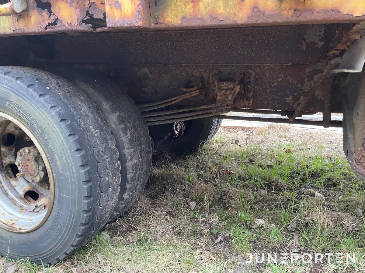 Maskintrailer för traktorkärra