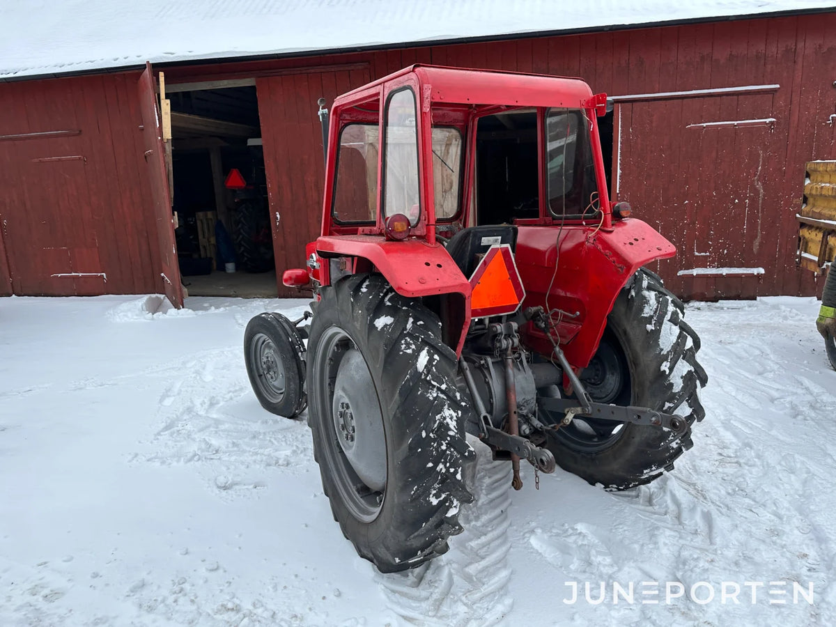 Massey Ferguson 135