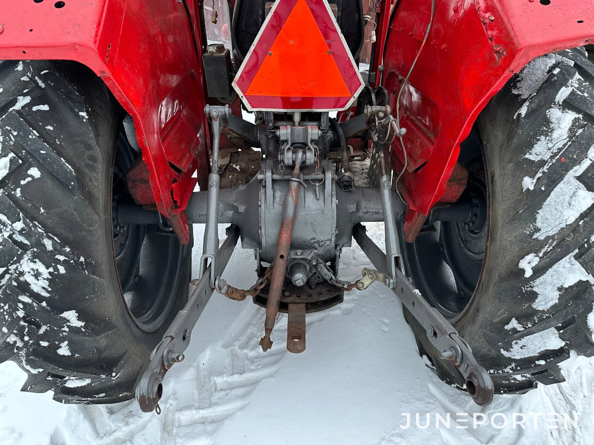 Massey Ferguson 135