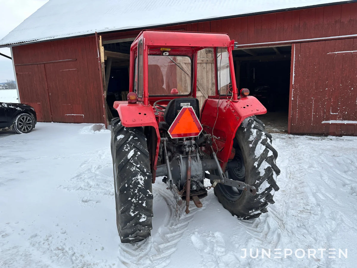 Massey Ferguson 135