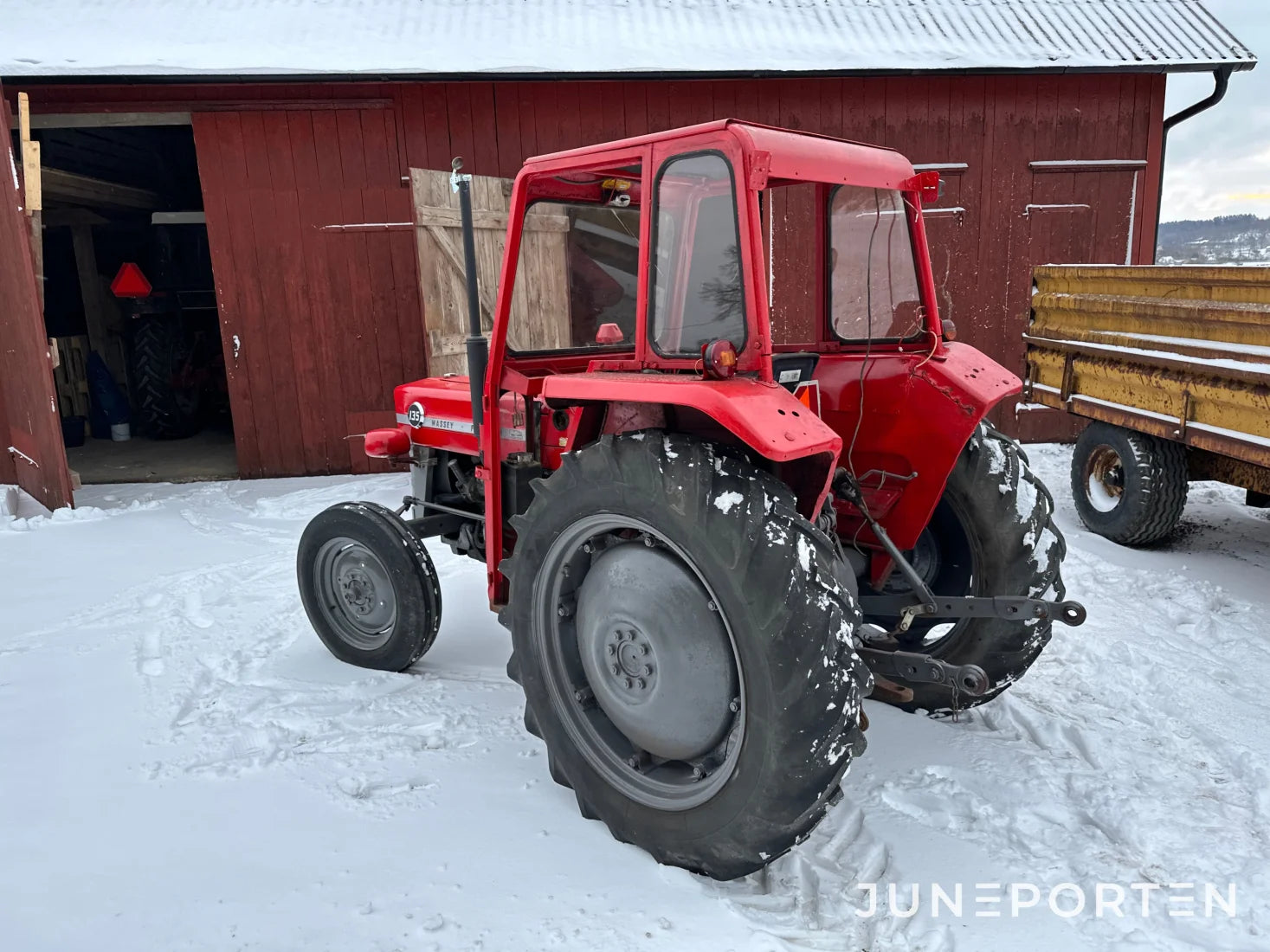 Massey Ferguson 135